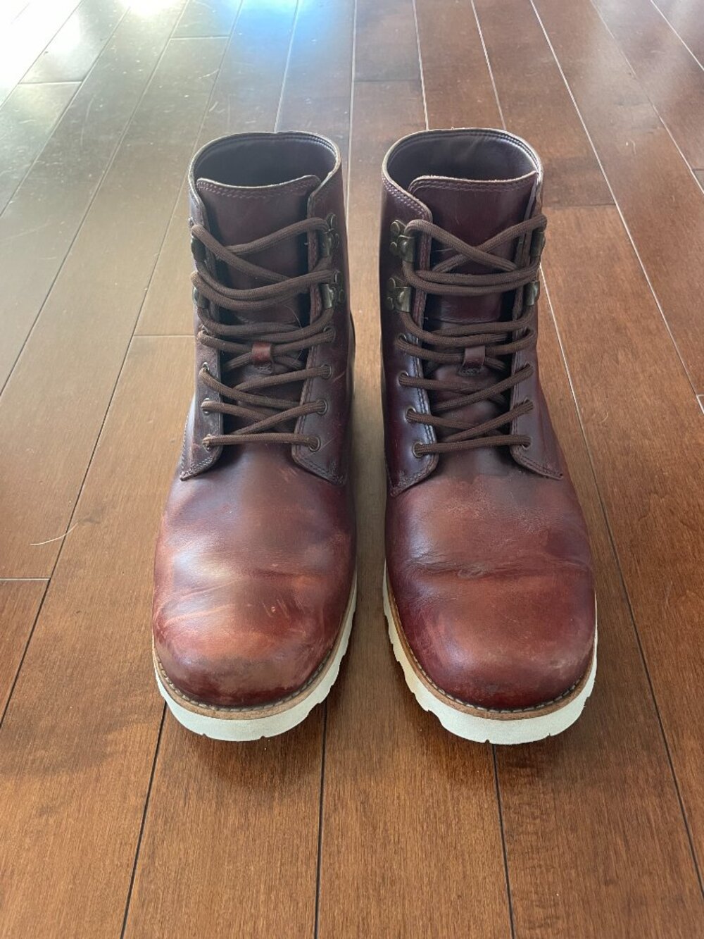 UGG Men's Ritter Boot - Picture 2 of 8